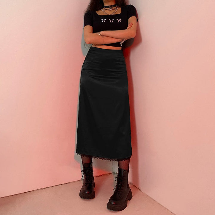Versatile women's long flowy skirt. Elegant and chic for both casual and modest aesthetic fashion.