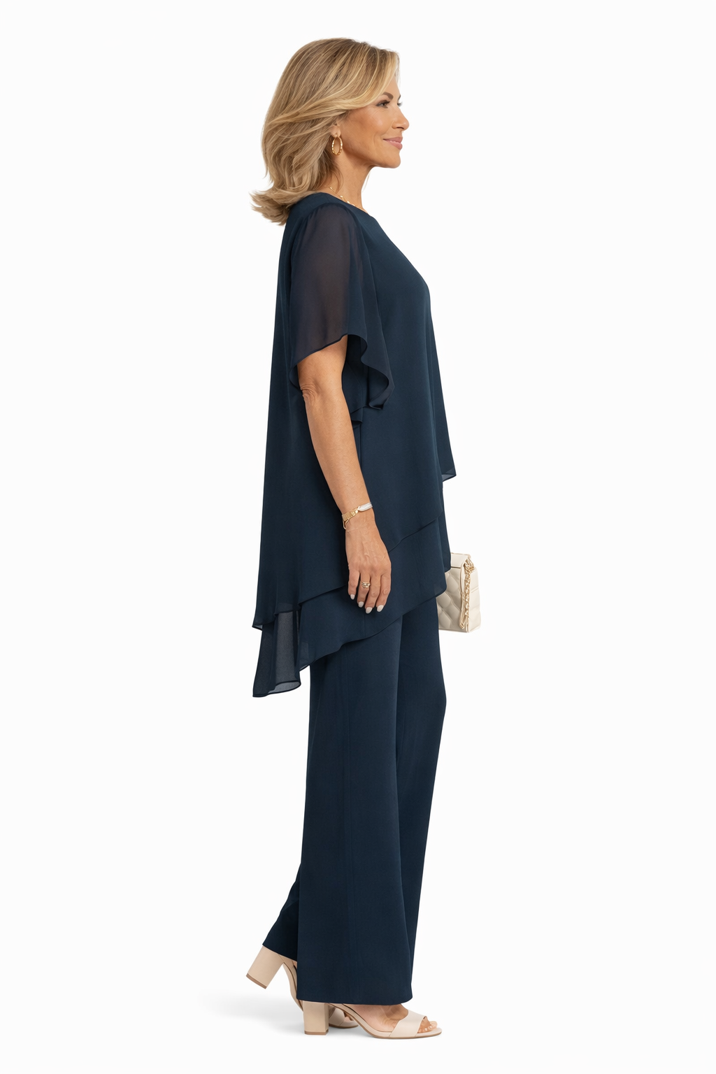 Chic and comfortable women's flowy two-piece set, featuring a relaxed top and versatile wide-leg pants.