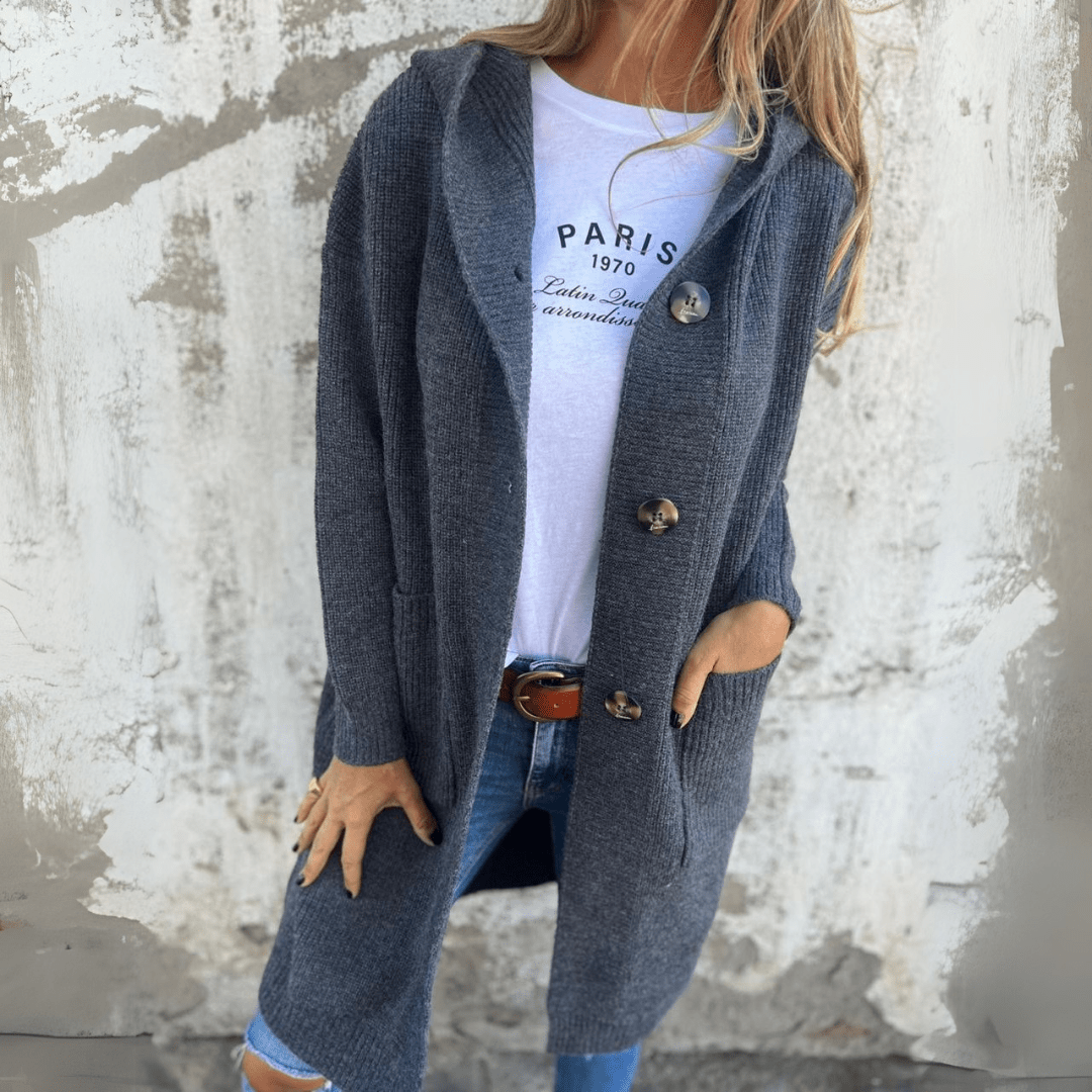 Fashionable women's long cardigan, a chic and elegant outerwear piece for versatile autumn/winter style.