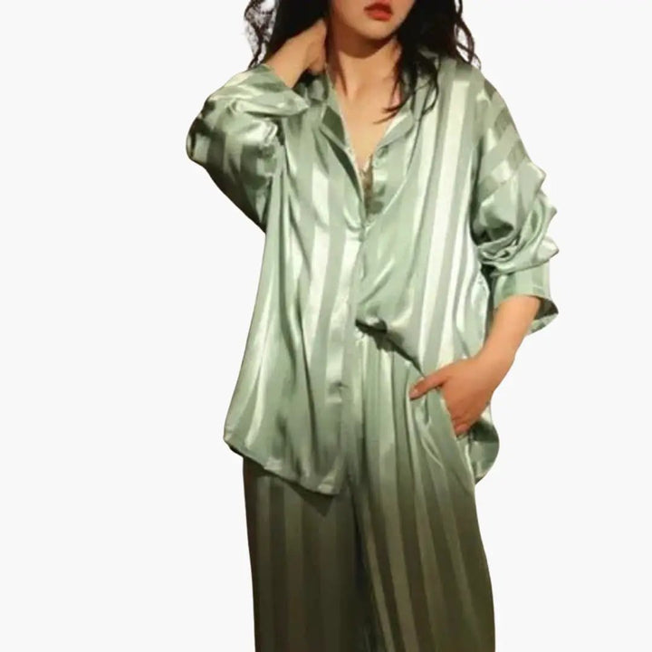 Elegant women's long sleeve 2-piece pajama set for comfortable lounging and luxurious sleepwear.