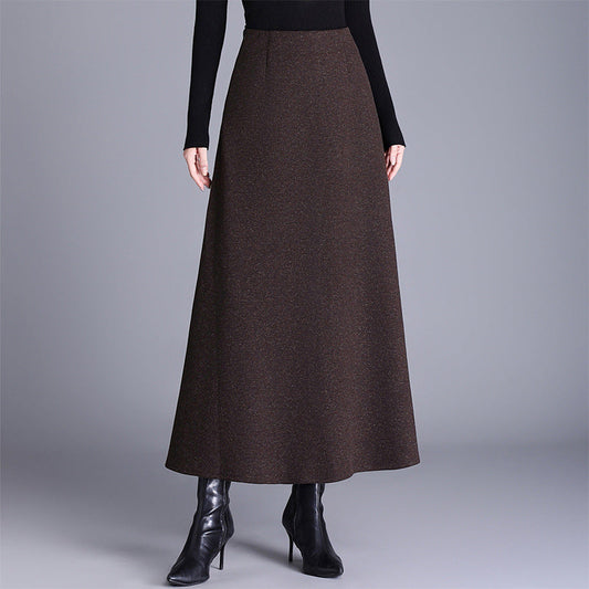 Elegant women's maxi skirt, perfect for office wear or chic casual outfits. Long, flowing and comfortable fall fashion.