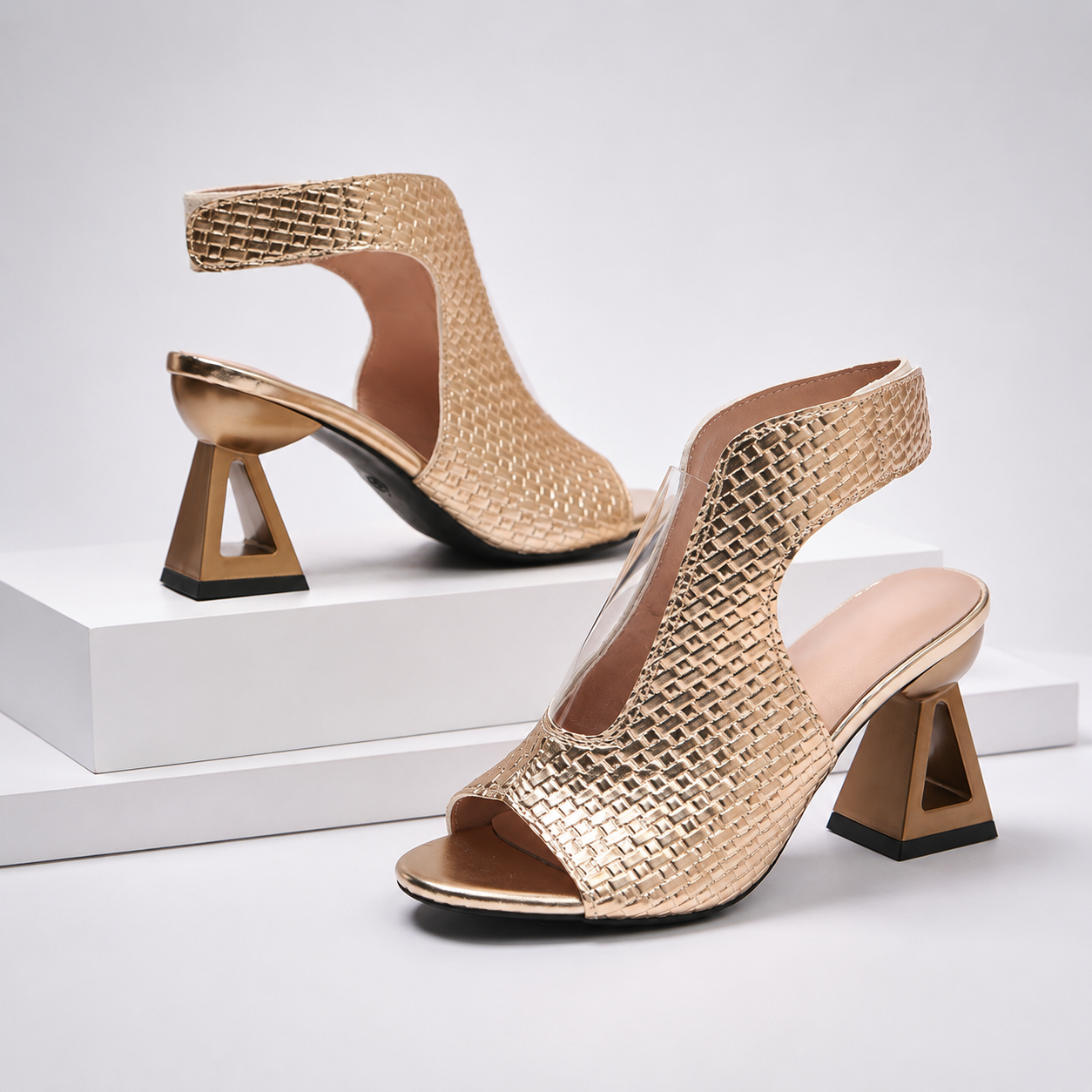 Versatile women's evening & party heels: metallic weave slingback with a contemporary geometric heel.