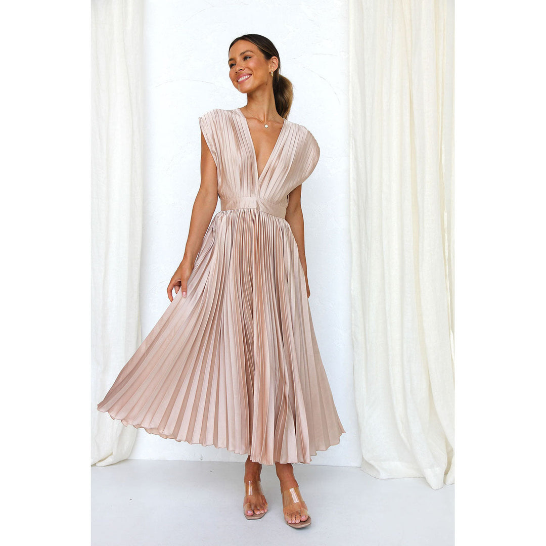 Elegant women's pleated V-neck midi dress, perfect for summer occasions & stylish comfort.