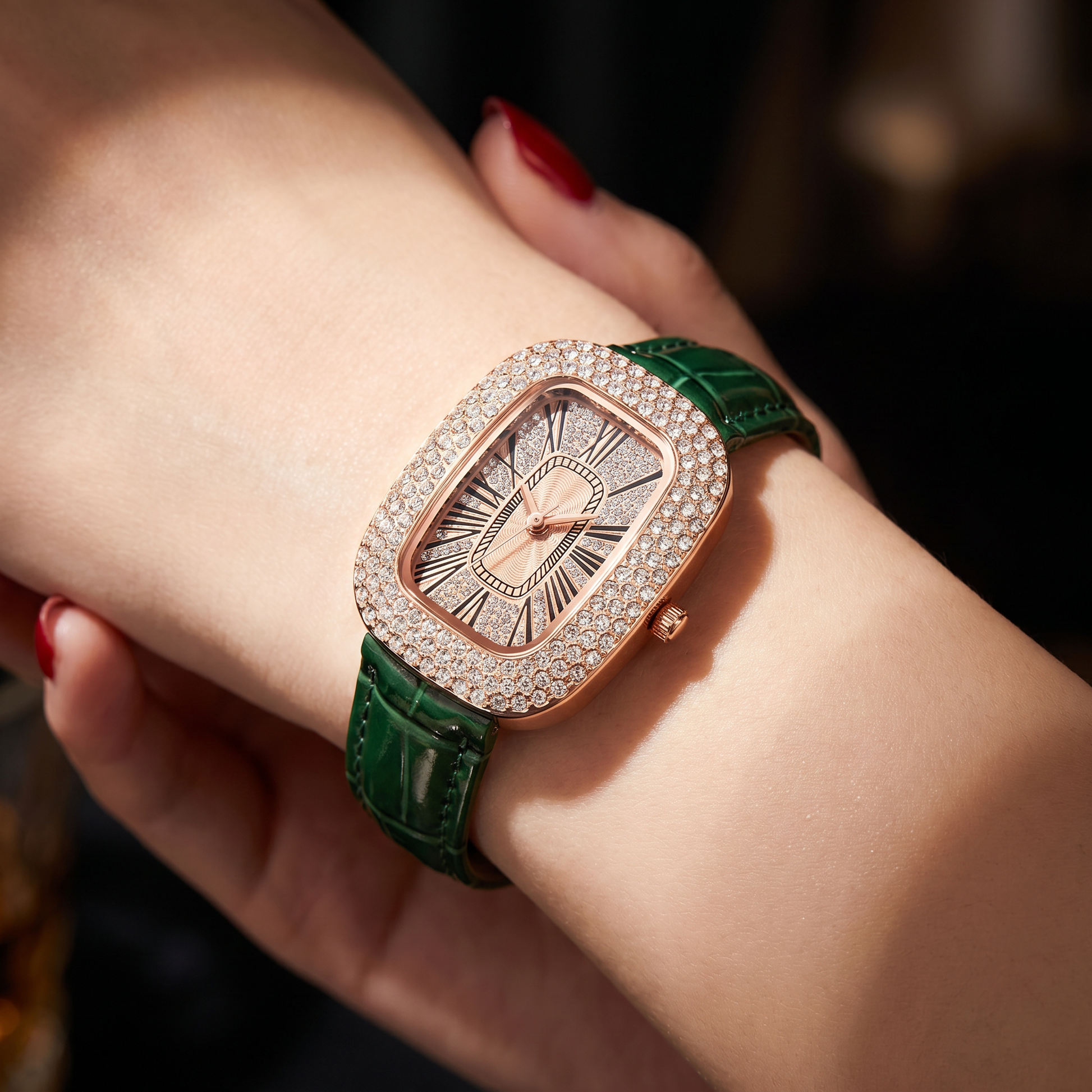 Fashionable women's crystal watch, rose gold plating, classic leather strap.