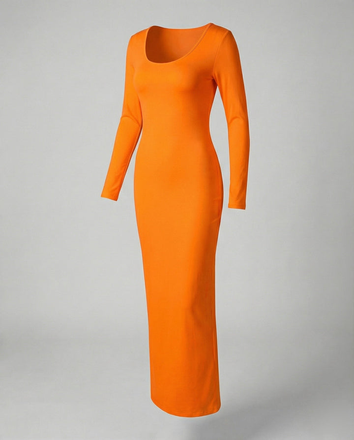 Flattering women's scoop neck long sleeve bodycon maxi dress, designed for elegance and sleek style.