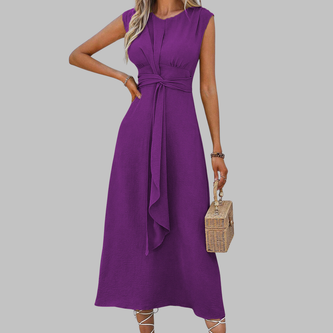 Flowy elegant round neck sleeveless maxi dress for women, suitable for summer or evening. Long style.