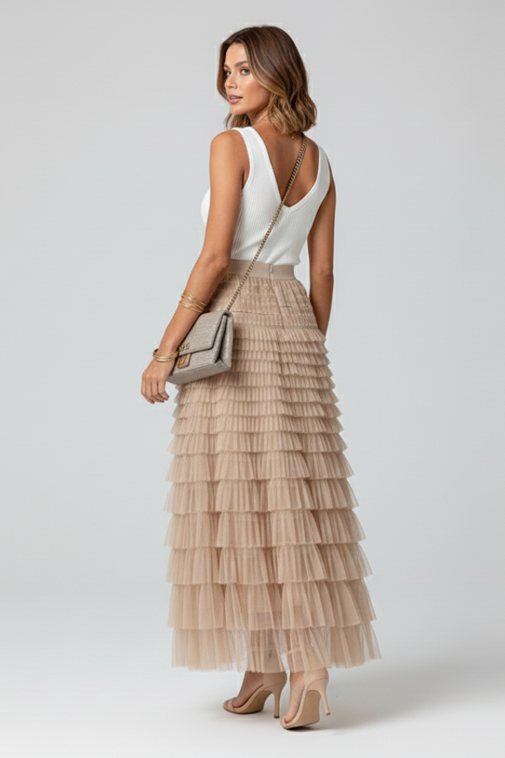 Women's elegant tiered ruffle midi skirt, ideal for parties, special occasions, or a stylish everyday look.