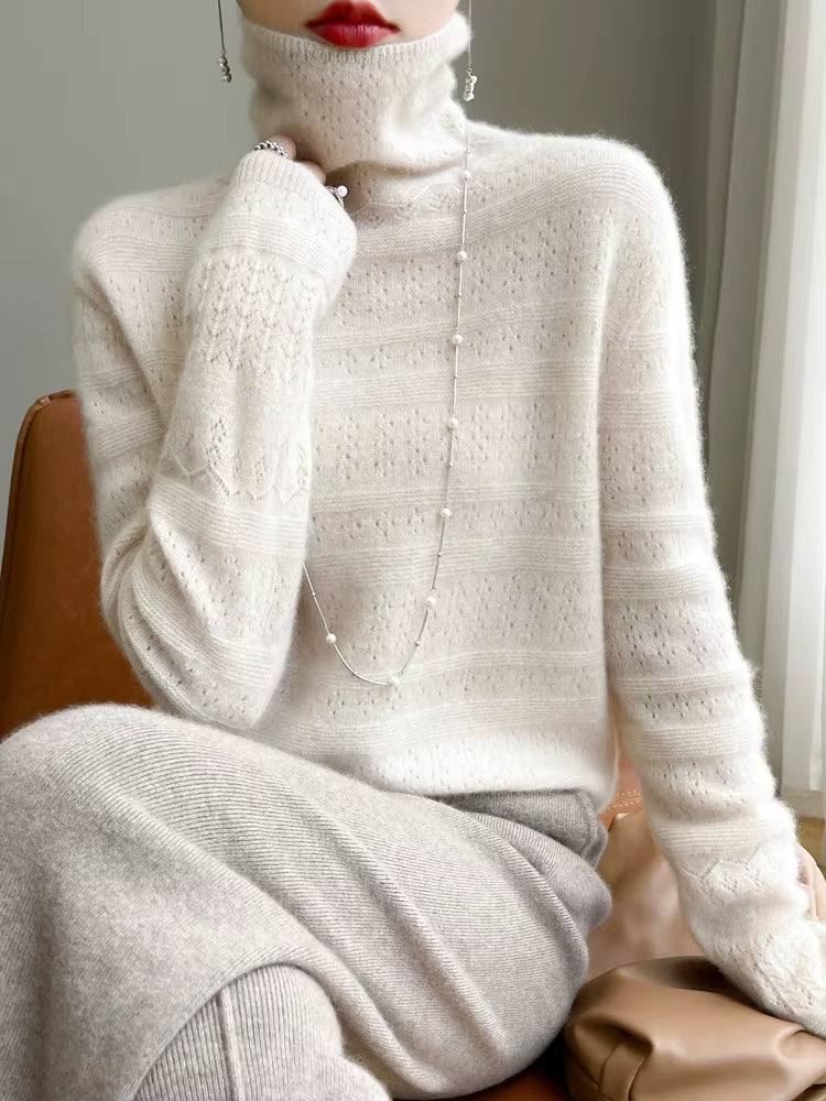 Stylish women's turtleneck pullover sweater, an elegant and cozy piece for modern fall & winter apparel.