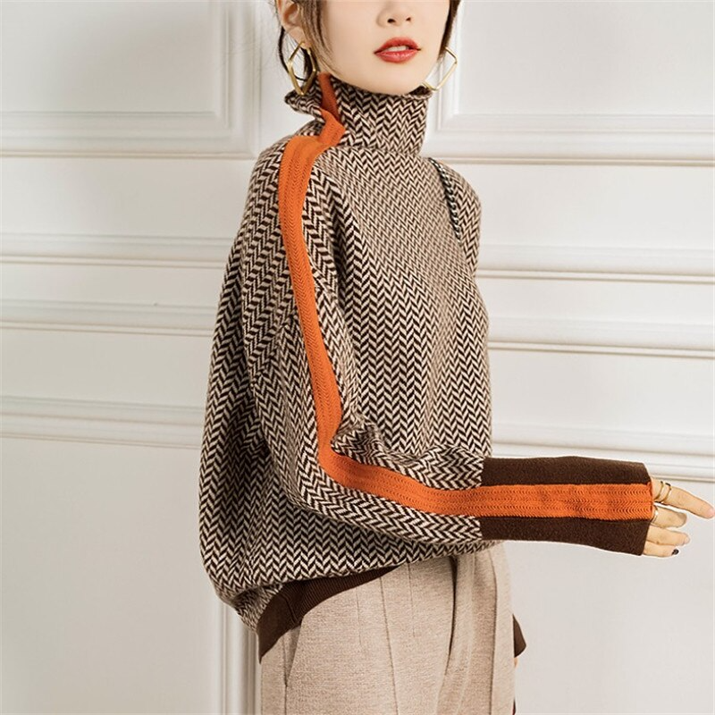 Elegant women's turtleneck sweater for fall & winter, a cozy knit offering stylish comfort and warmth.