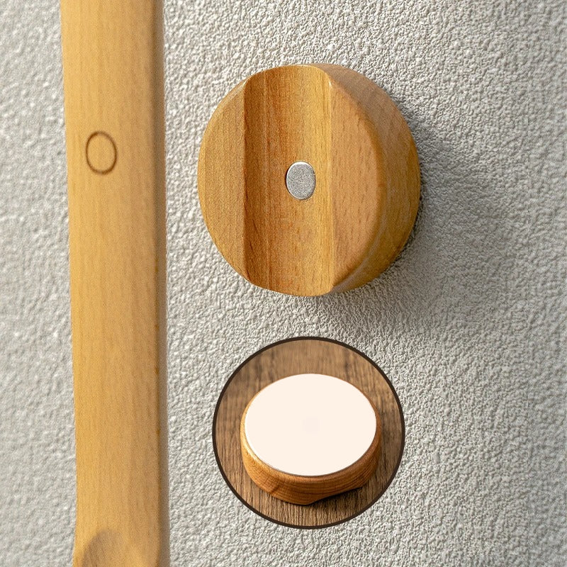 Convenient magnetic shoehorn crafted from natural beech wood, an ergonomic accessory for easy footwear.