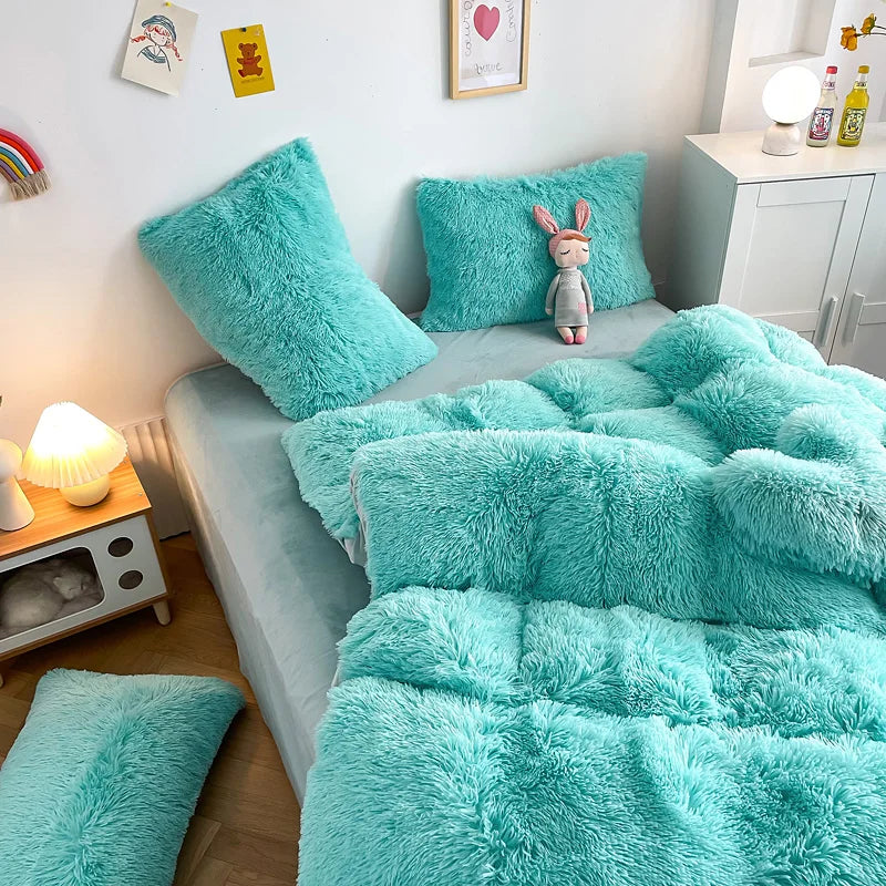 Super soft velvet fluffy duvet cover, luxurious plush bedding for ultimate comfort.