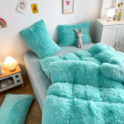 Super soft velvet fluffy duvet cover, luxurious plush bedding for ultimate comfort.