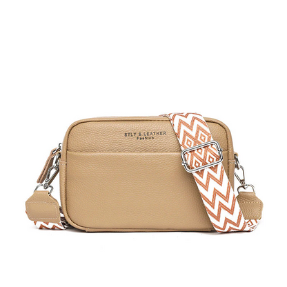 Luxurious genuine leather women's handbag, a versatile fashion accessory for modern life.