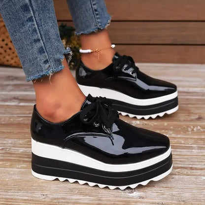 Women's casual platform sneakers in a glossy finish, built for all-day comfort and orthopedic support.