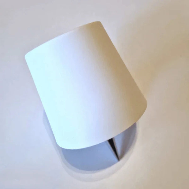 Transform any bottle into a stunning light with GlowBottle, the ultimate wireless ambient table lamp.
