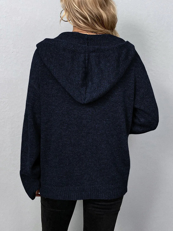 Beige women's comfy hooded cardigan, relaxed fit, suitable for everyday comfort.