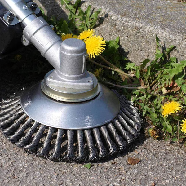Heavy-duty carbon steel weed brush trimmer head for effective garden weed removal & lawn care.