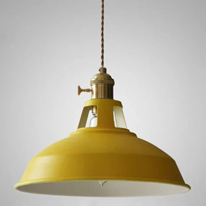 Industrial IronGlow pendant lamp, black finish, a stylish retro dining room light.