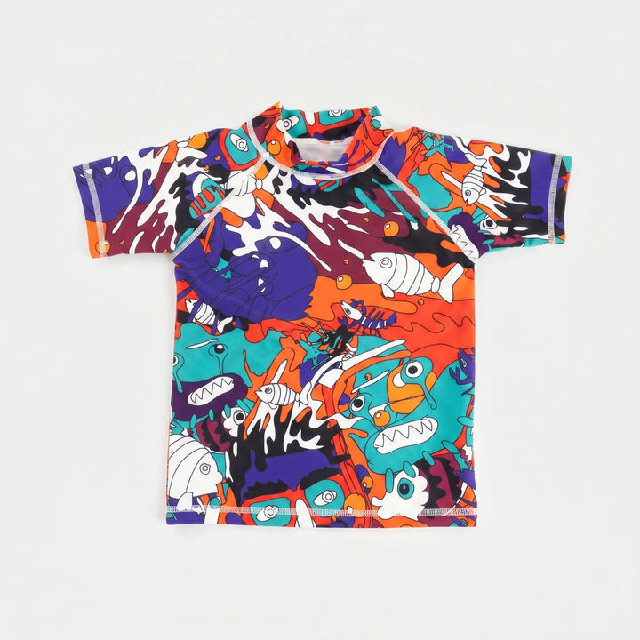 Quick-dry kids' short-sleeve swim shirt, UPF 50+ sun protection for active summer beach fun.