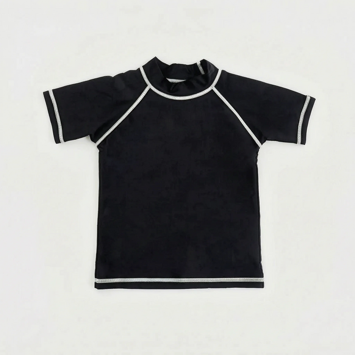 Front view: Kids' short-sleeve UPF 50+ sun protection rash guard, quick-dry fabric for swimwear.