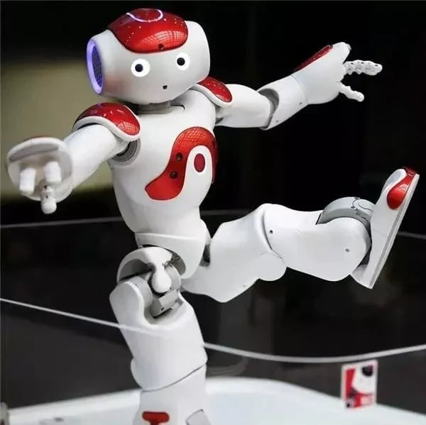 Kids' smart interactive robot with gesture & voice control, perfect for learning & fun.