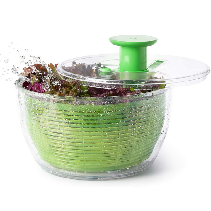 Family-size vegetable dryer: large capacity salad spinner for healthy eating.