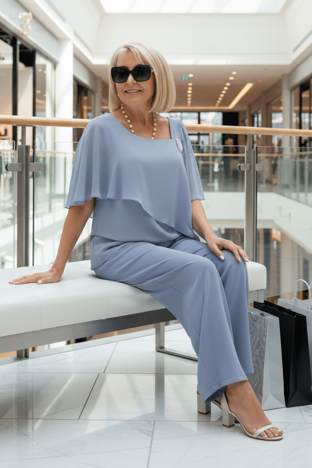 Versatile navy blue women's matching set, offering effortless style for casual or lounge wear.