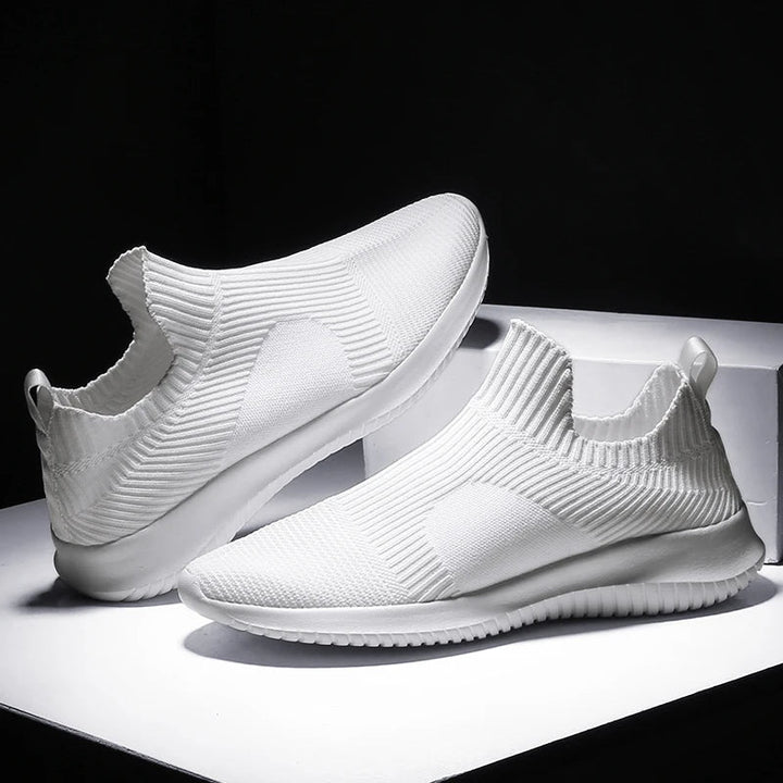 Lightweight men's running shoes, featuring a breathable knit design for ultimate comfort and performance.