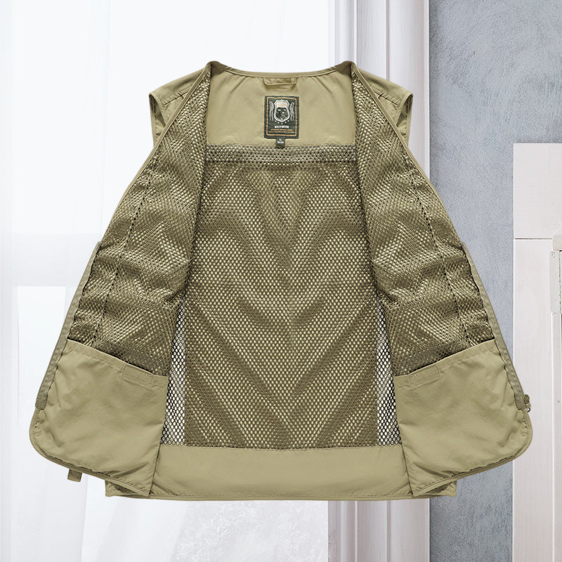 Summer men's outdoor vest, lightweight & tactical, ideal for layering during adventures and utility.