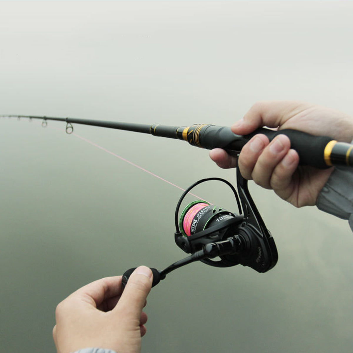 Premium carbon fiber lure rod, built for durability and convenient travel.