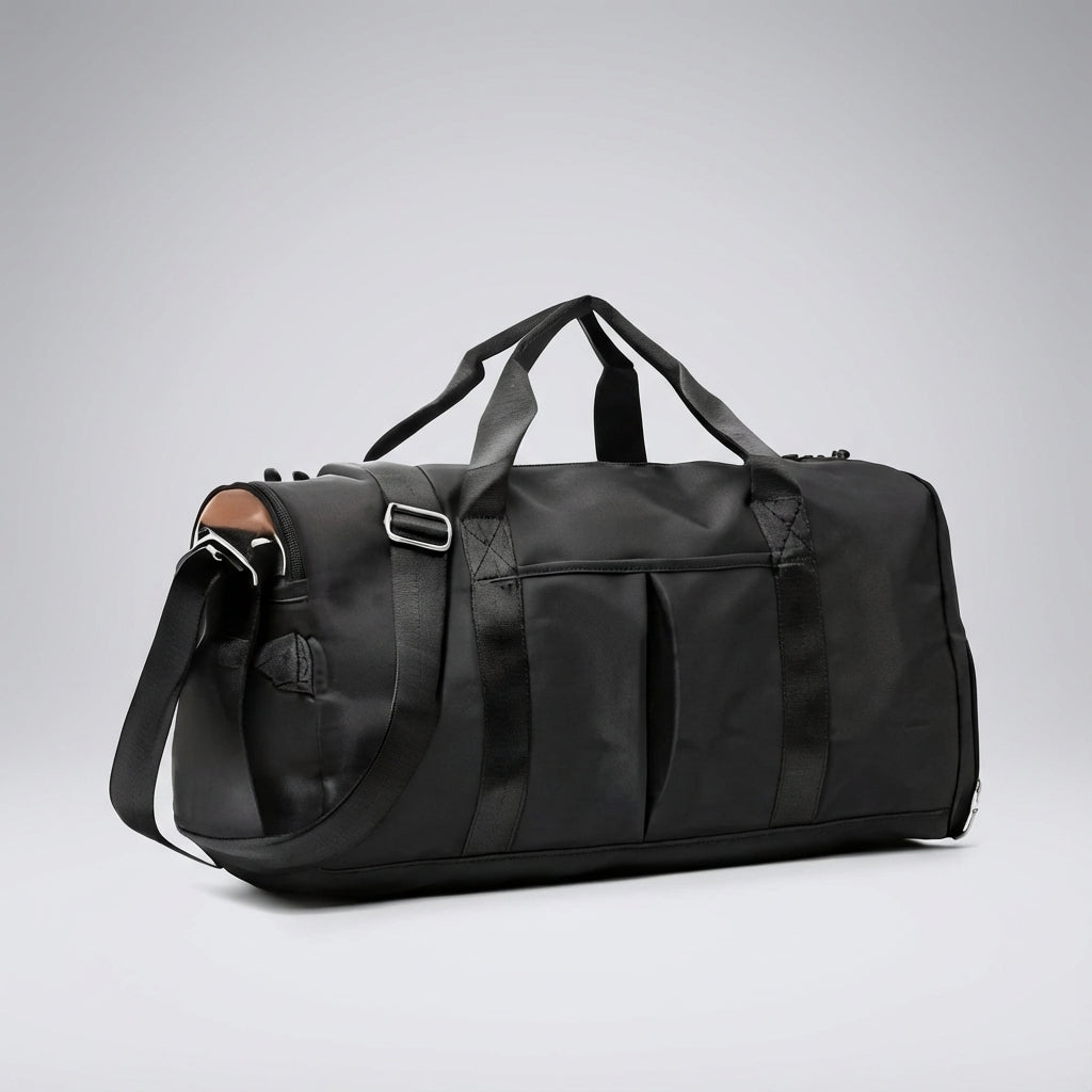 DryVoyager lightweight waterproof unisex travel duffel bag. Ideal weekend carry-on, gym bag, or sports bag.