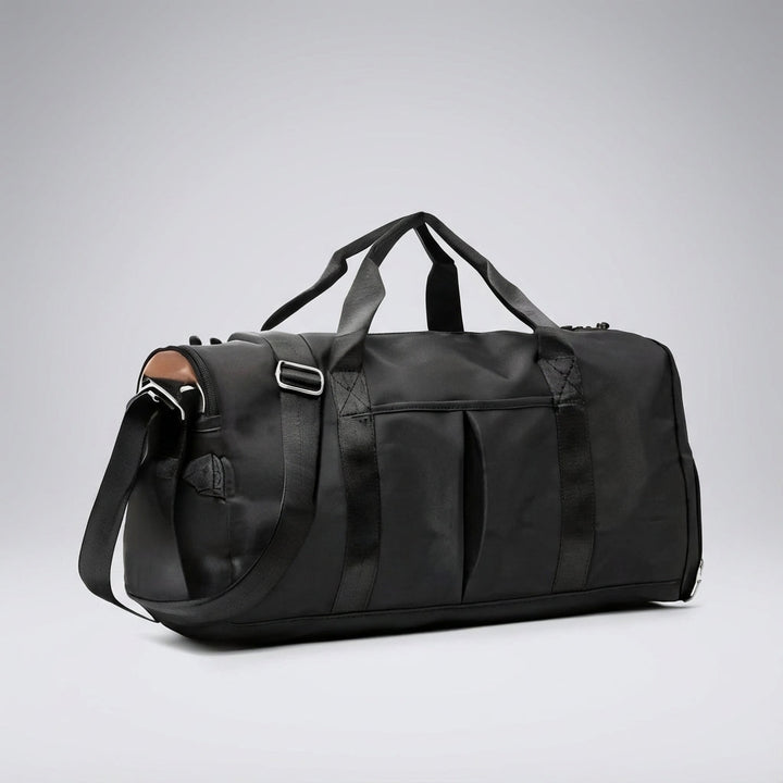 DryVoyager lightweight waterproof unisex travel duffel bag. Ideal weekend carry-on, gym bag, or sports bag.