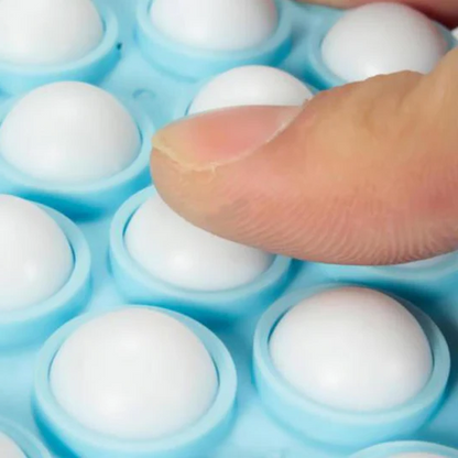 Easy reach back lotion applicator for hard-to-reach areas. Great for applying lotions, gels, & creams; also a gentle massager.