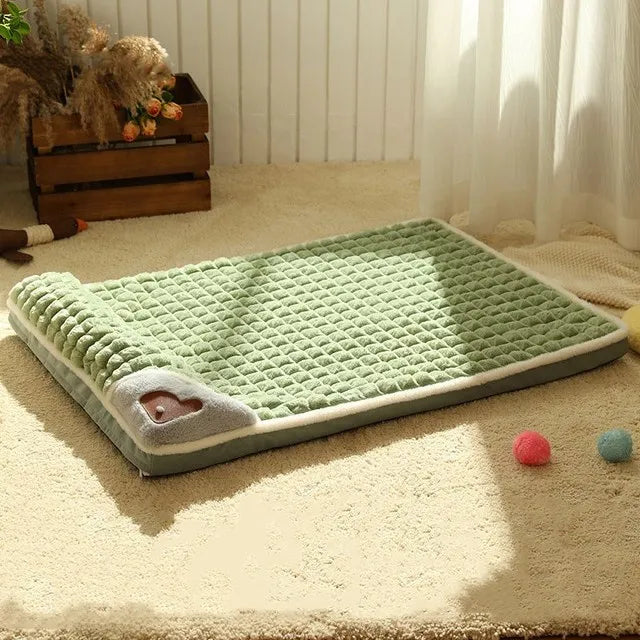 Luxurious winter dog mat, soft fleece sofa bed for ultimate comfort of small & medium pets.