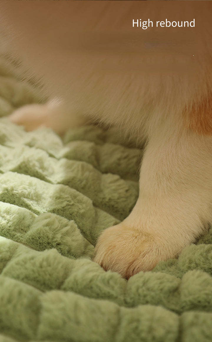 Warm dog mat, plush fleece pet bed sofa for small & medium dogs, cozy winter comfort.