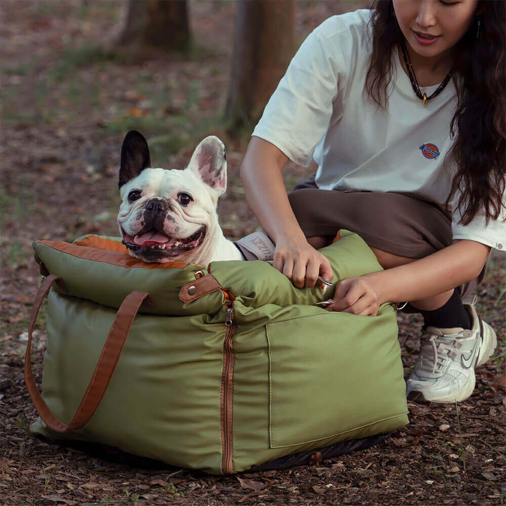 Premium pet booster, a comfortable travel solution for your dog.