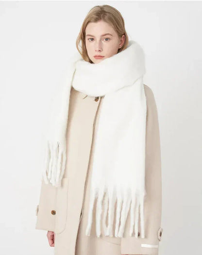 Luxurious women's cashmere scarf, providing superior winter warmth & comfort.