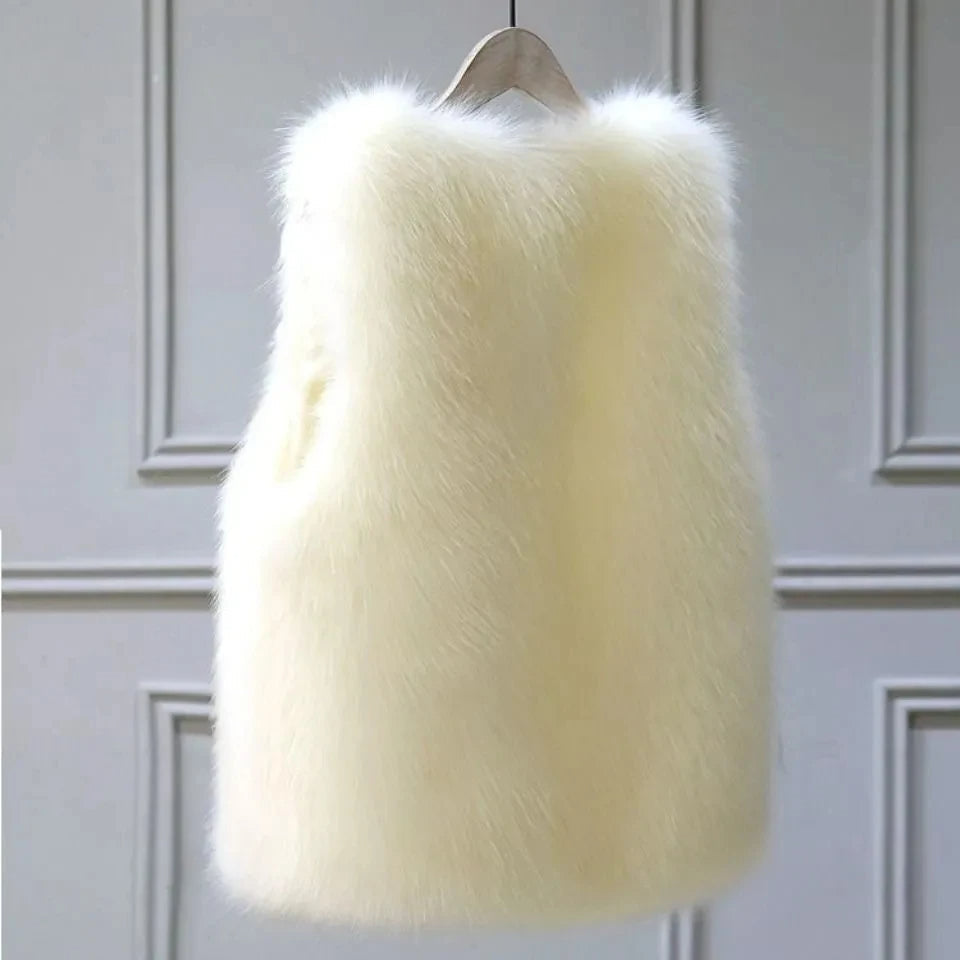 Cozy women's plush gilet, luxurious sleeveless outerwear for chic fall and winter fashion.