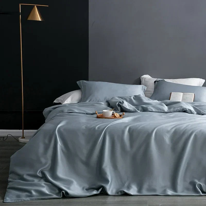 Smooth, soft natural silk duvet cover. Hypoallergenic luxury bedding for a serene sleep experience.