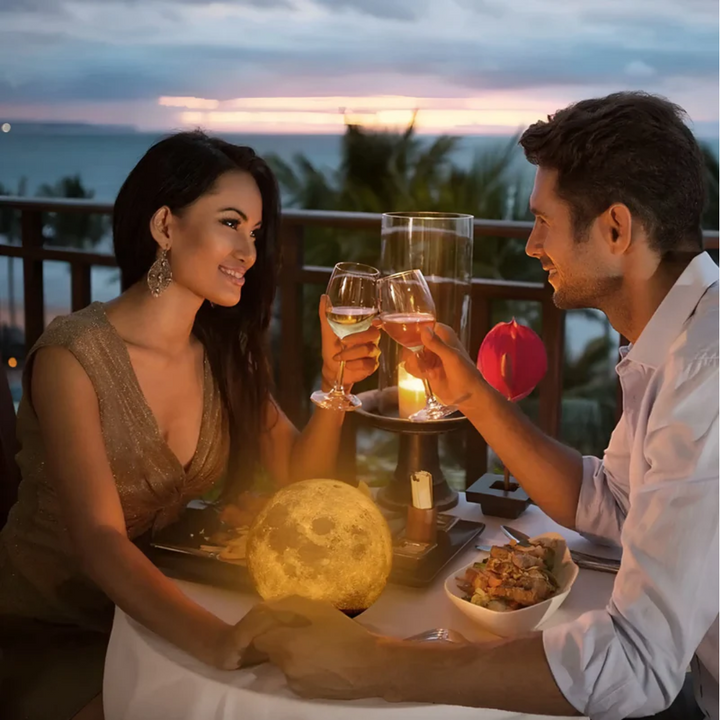 Modern floating moon lamp, an enchanting levitating night light and unique decor for any space.