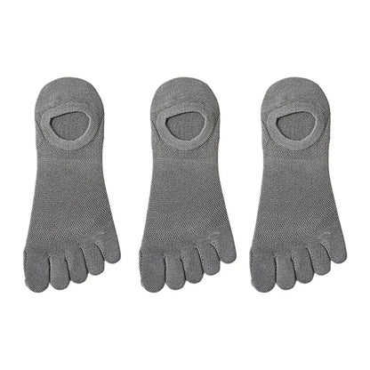 Ergonomic men's no-show toe socks for enhanced circulation & natural toe splay, available in a 3-pack.