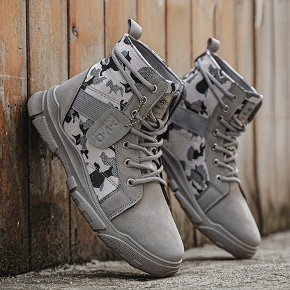 Men's all-terrain camo tactical boots for rugged outdoor use, ideal for hiking and work.