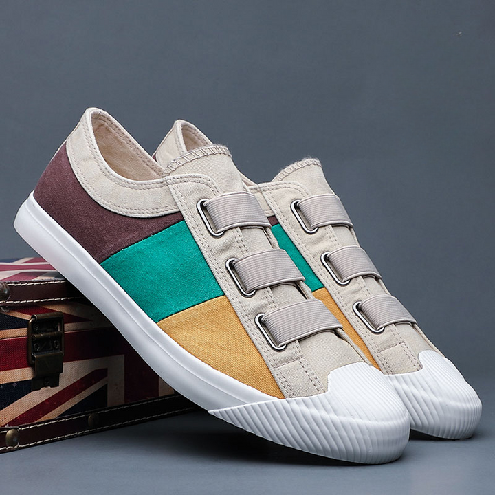 Comfortable men's sneakers, artistic impression style, ideal for casual everyday comfort.