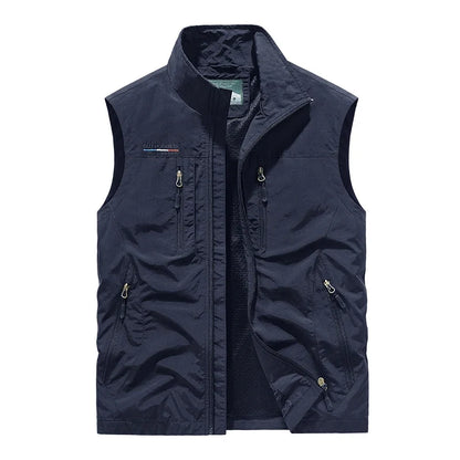 Sleeveless men's mesh vest: Breathable & lightweight, with practical pockets for backcountry trips & outdoor use.
