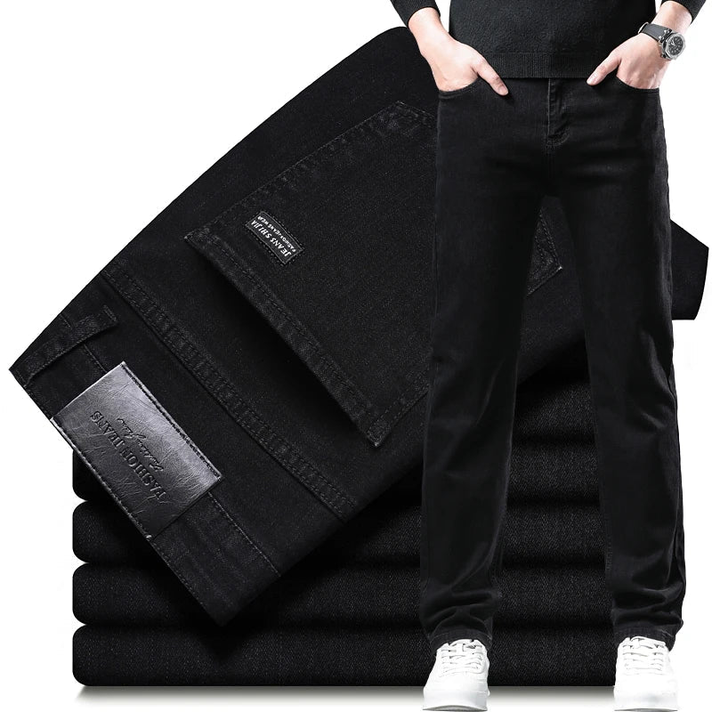 Gray men's straight-leg denim jeans with a comfortable stretch fit. Ideal for casual and modern styles.