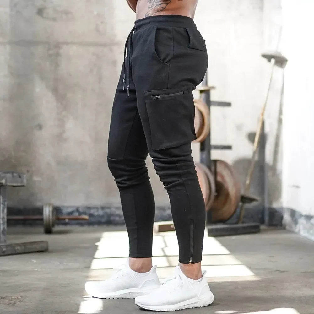 Men's athletic cargo pants, tapered fit, comfortable stretch for gym, training & daily wear.