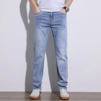 Comfortable men's blue stretch core denim jeans, classic and durable for all-day casual wear.