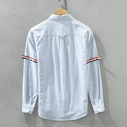 Comfortable men's striped lightweight casual shirt for versatile everyday style. Ideal summer fashion top.