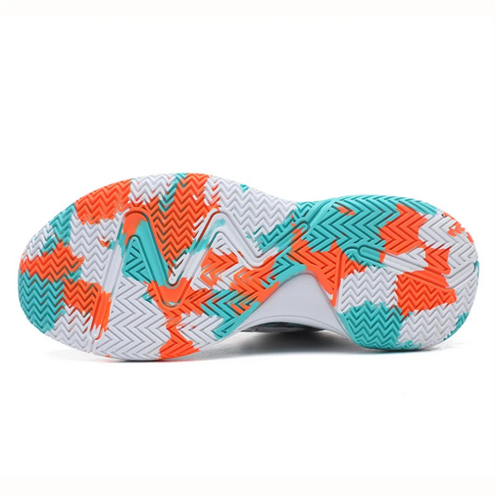 Men's sports footwear: graphic print court trainers with high-top ankle support for athletes.