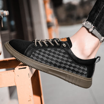 Men's breathable AirFlow comfort shoes, lace-up design for everyday walking footwear.